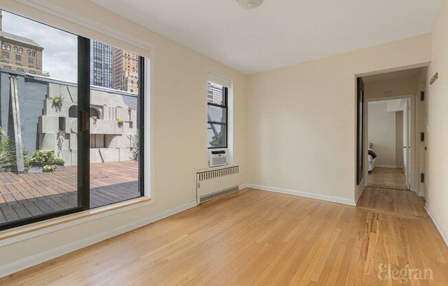 1 bed, 1 bath, $5,700, Unit PH-G