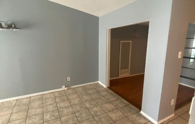 2 beds, 2 baths, $1,000