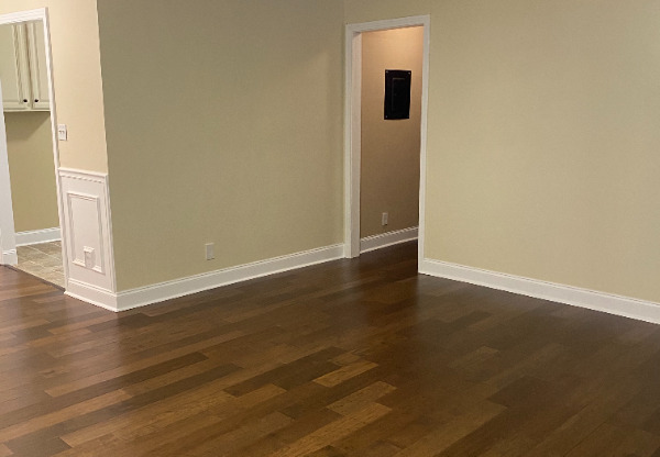 103 JONES PL