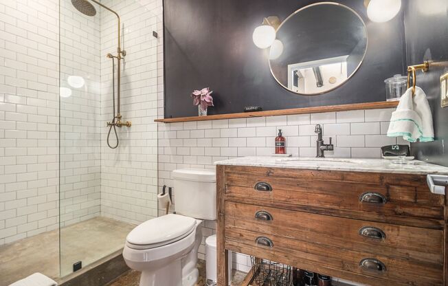 2 beds, 1 bath, $2,695, Unit Unit 262