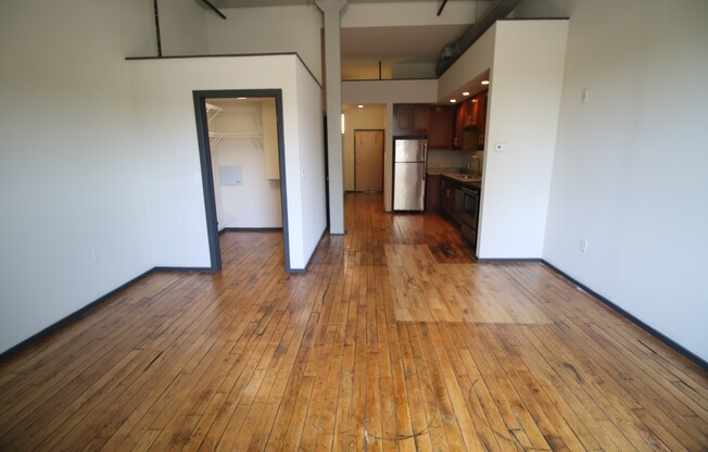 Studio, 1 bath, 549 sqft, $1,195, Unit APT 219