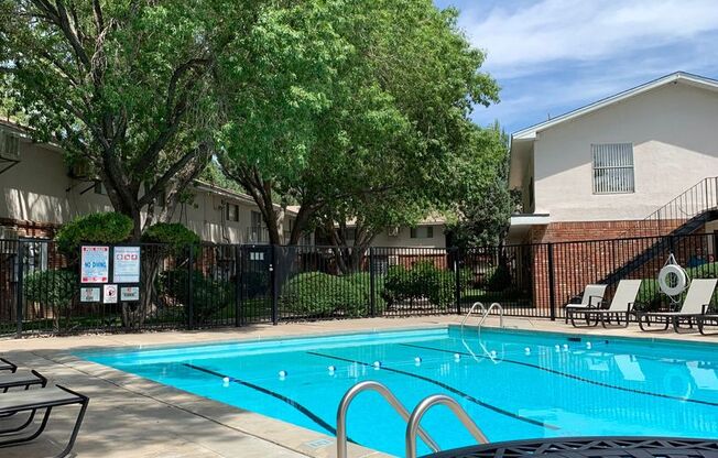 1 bed, 1 bath, 687 sqft, $875, Unit 22
