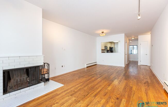 Nob Hill: 2 Bed 2 Bath Condo w/ Massive Private Patio, Parking & Storage Included