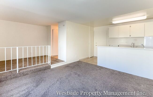 Studio, 1 bath, 267 sqft, $1,725, Unit 208