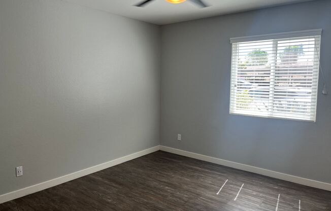 2 beds, 1 bath, 875 sqft, $2,760, Unit 597
