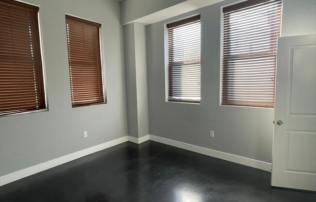 1 bed, 1 bath, 600 sqft, $1,200, Unit 103