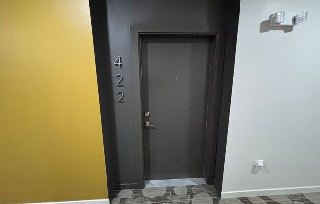 Studio, 1 bath, 660 sqft, $1,495, Unit 422 - S857