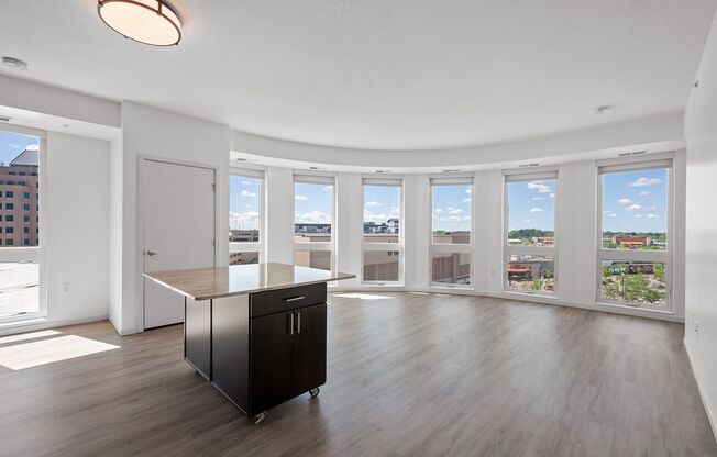 2 beds, 2 baths, 1,015 sqft, $2,555, Unit 309