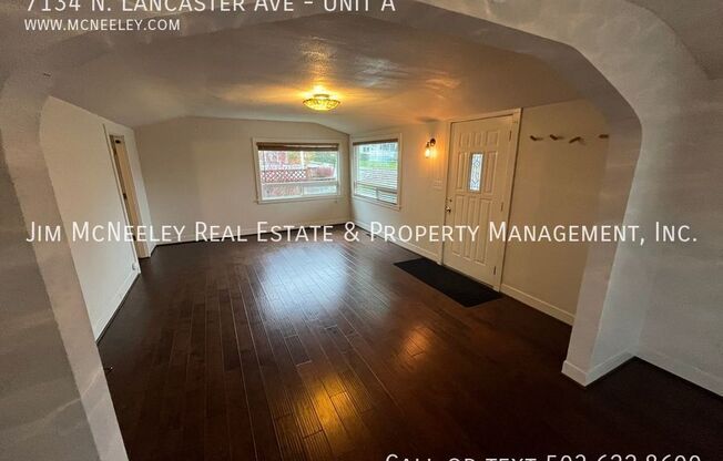 7134 N LANCASTER AVE