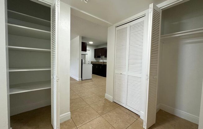 2 beds, 1 bath, $1,895, Unit 118