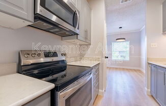 2 beds, 2 baths, 1,004 sqft, $1,650, Unit 380