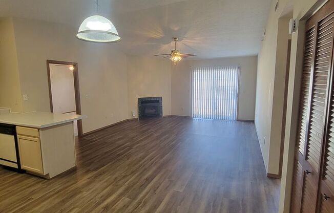 2 beds, 2 baths, 1,200 sqft, $1,245, Unit 24