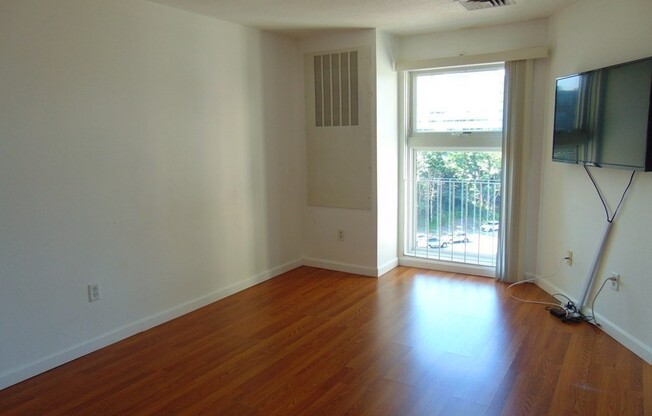 1 bed, 1 bath, 510 sqft, $1,900, Unit 621