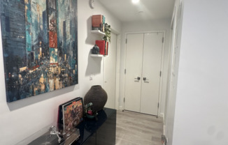 1 bed, 1 bath, $4,425, Unit 517