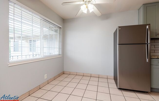 1 bed, 1 bath, 600 sqft, $2,195, Unit 12