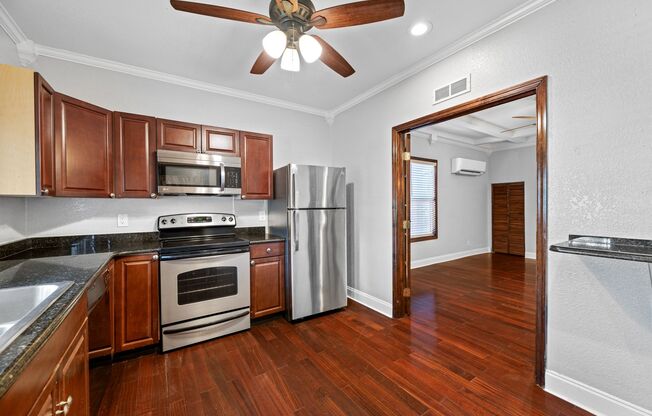 Bayshore Vilas - Charming Apartment off Bayshore Blvd