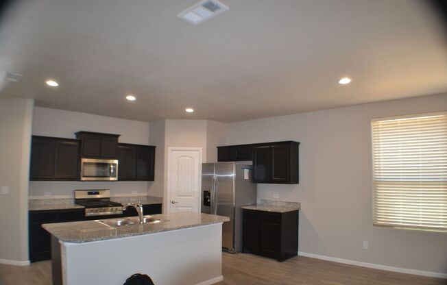 4 Bed 2 Bath in North Odessa!