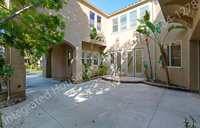 7633 HEATHERLY LN