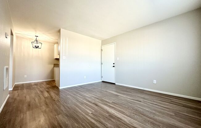 1 bed, 1 bath, 550 sqft, $1,795, Unit 10