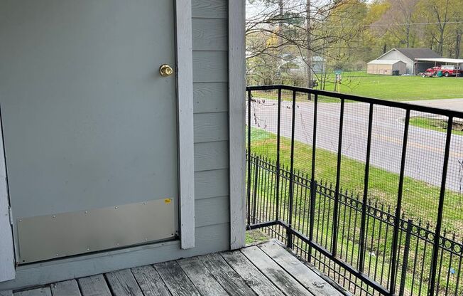 2 beds, 2 baths, 996 sqft, $1,179, Unit 06-031