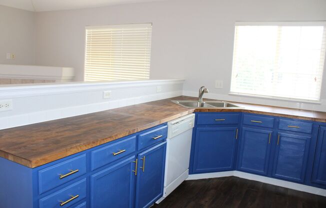 1 bed, 1 bath, $1,450, Unit # 710