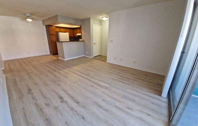 1 bed, 1 bath, $1,075, Unit # #C 28