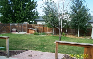 3 beds, 2 baths, $1,850