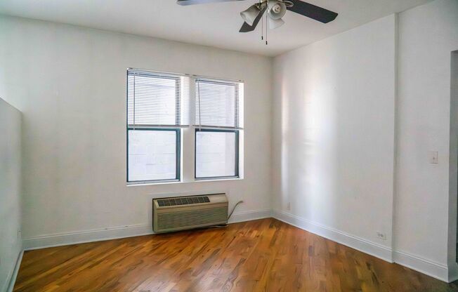 Studio, 1 bath, $1,025