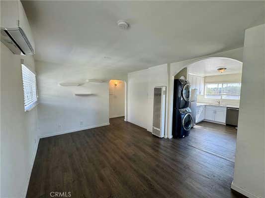 2 beds, 1 bath, 800 sqft, $2,500, Unit D