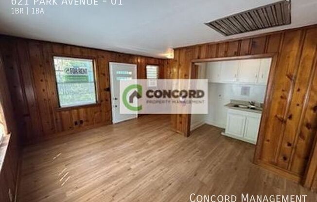 621 AVE 01