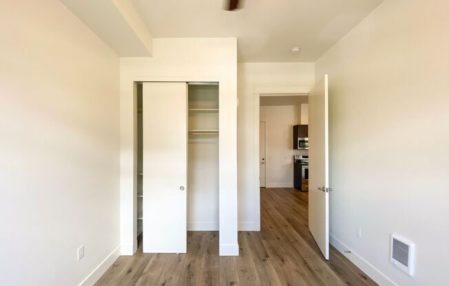 2 beds, 1 bath, 660 sqft, $2,087, Unit 314