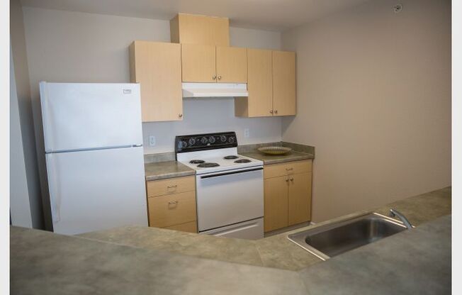 2 beds, 2 baths, 962 sqft, $1,330