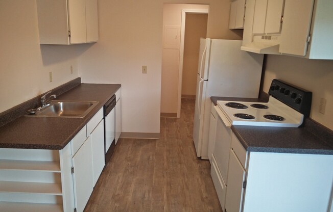 Brentwood Gardens Apartments
