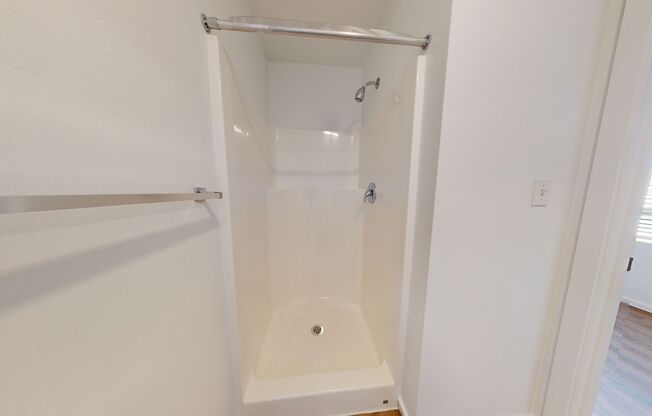 Studio, 1 bath, 176 sqft, $1,195, Unit 3420