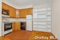 1 bed, 1 bath, $2,000, Unit 1A