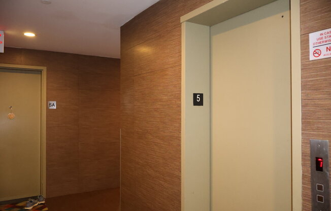 5 43 48 AVE