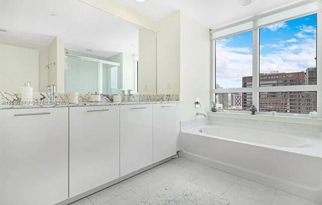 2 beds, 2.5 baths, $6,500, Unit # 3710