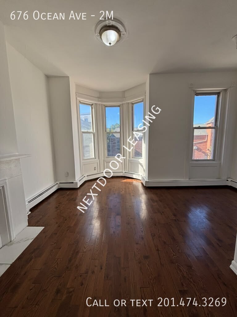 676 OCEAN AVE