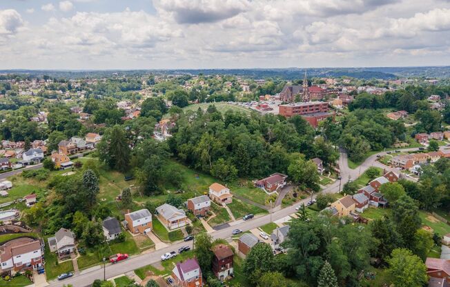 AVAILABLE SEPT 1ST!! GORGEOUS 3 BEDROOM IN BALDWIN!!