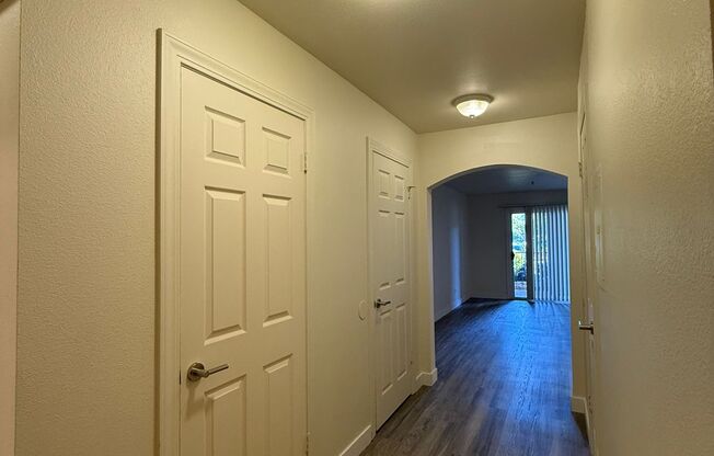 2 beds, 2 baths, 1,271 sqft, $2,100