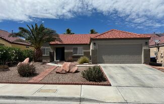 North Las Vegas!! Single!! Low Maintenance Desert Landscape & Back. Covered Patio in Back!!