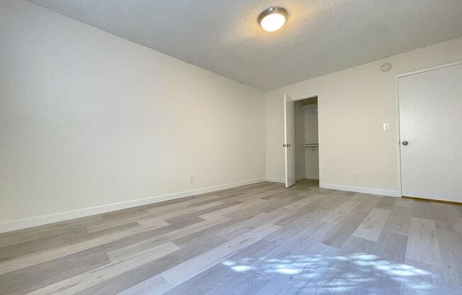 2 beds, 1 bath, 800 sqft, $2,050, Unit Unit 02