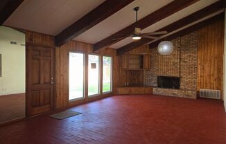 3 beds, 2 baths, $1,950