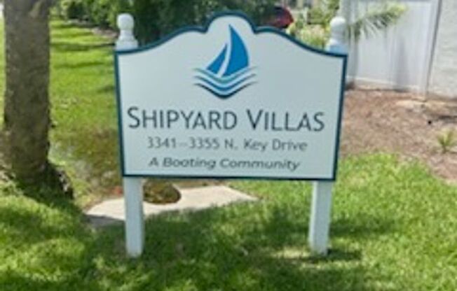 Furnished or unfurnished 2 bed 2 Bath TownHome on a Marina Boat Dock Rent to own option available