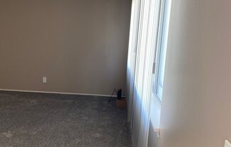 1 bed, 1 bath, 673 sqft, $989, Unit 12732S