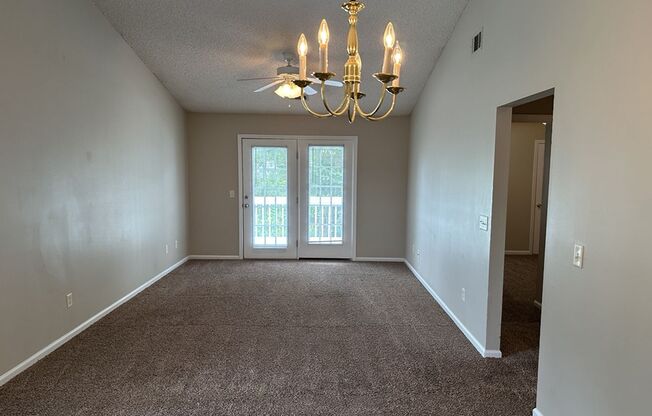 226 Magnolia Plantation Court --Longgrear