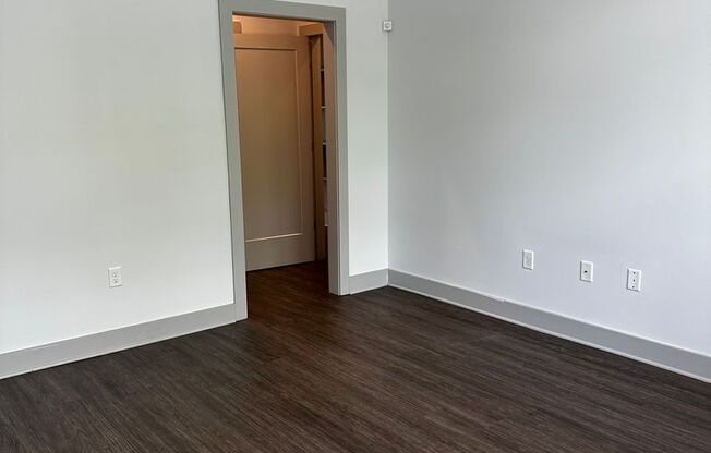 2 beds, 2.5 baths, 1,620 sqft, $3,000