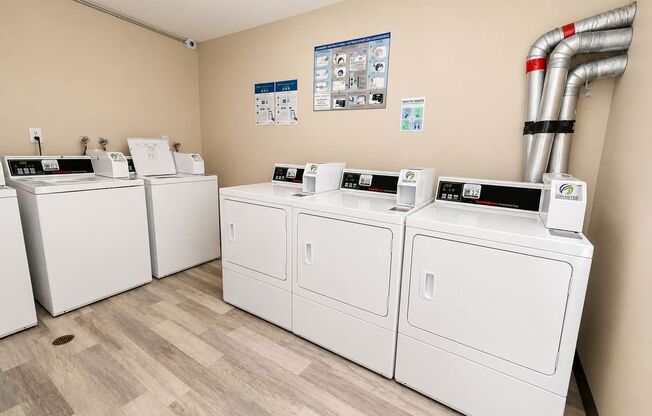 1 bed, 1 bath, 525 sqft, $1,150, Unit 50