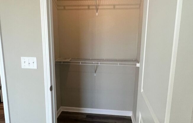 1 bed, 1 bath, 775 sqft, $1,050, Unit C204
