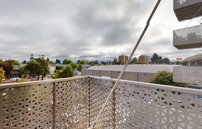 1 bed, 1 bath, 742 sqft, $2,595, Unit 323